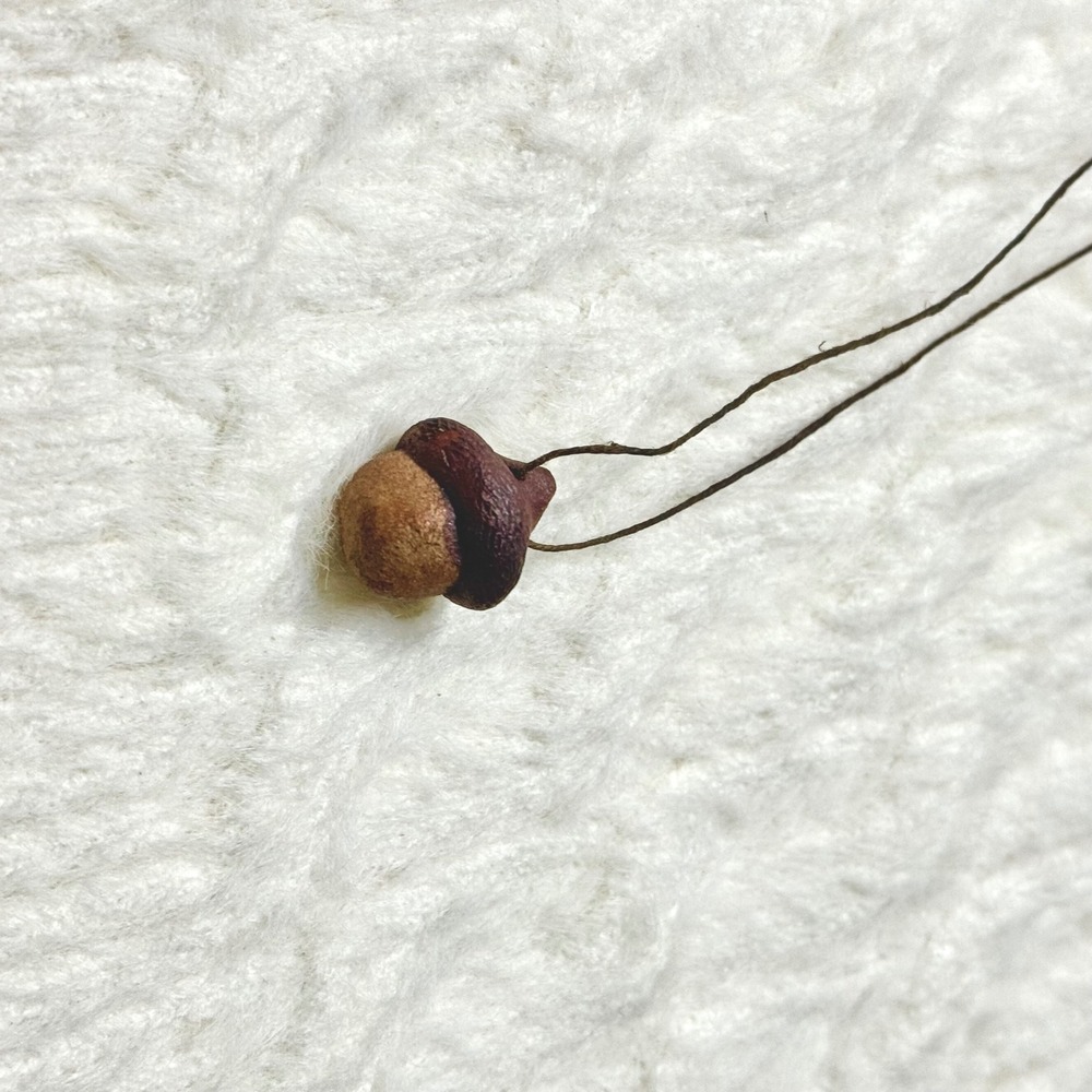 Vintage Handmade Felt Acorn Necklace Woodland Charm Nature Inspired Jewelry Gift - Picture 6 of 7